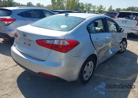 2016 Kia Forte Lx z USA, uszkodzony, nr VIN KNAFK4A61G5501410